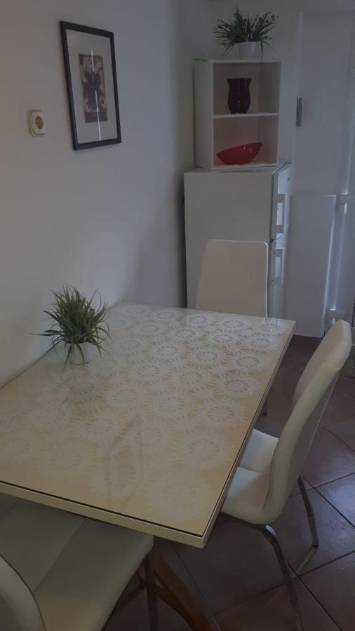 Ante * Kaštela